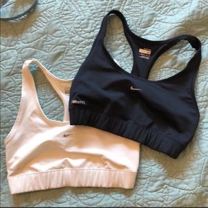 2 Nike Girls Sports Bras Sz Med 8/10...like new.
